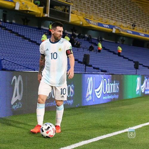 ملخص مباراة الأهلي والاتحاد أمسصراع العمالقة ينتهي بالتعادل الإيجابي